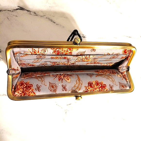 HOBO Limited Edition Red Leather With Stitching Design 'Lauren' Wallet/Clutch - Picture 3 of 10